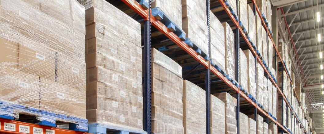 Easy Logistique: około 100 000 palet z artykułami wyposażenia wnętrz Easy Logistique: około 100 000 palet z artykułami wyposażenia wnętrz