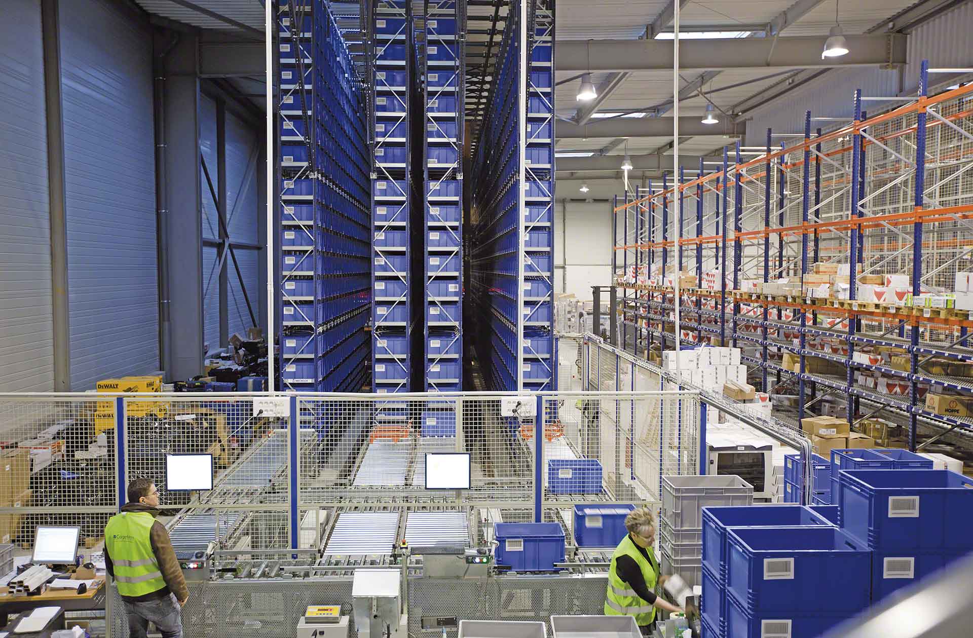 Automatyzacja magazynu ma kluczowe znaczenia dla zwiększenia wydajności logistyki produkcji
