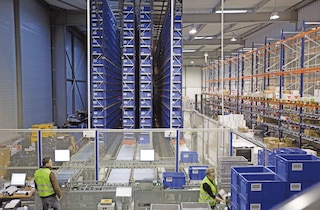 Automatyzacja magazynu ma kluczowe znaczenia dla zwiększenia wydajności logistyki produkcji