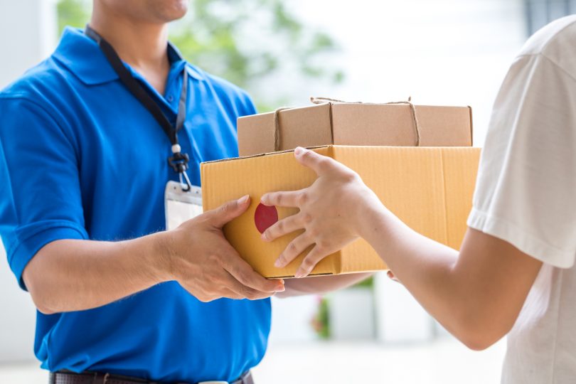 Planowanie logistyczne obejmuje wszystkie operacje od etapu projektowania aż po dostarczenie zamówienia klientowi końcowemu Planowanie logistyczne obejmuje wszystkie operacje od etapu projektowania aż po dostarczenie zamówienia klientowi końcowemu