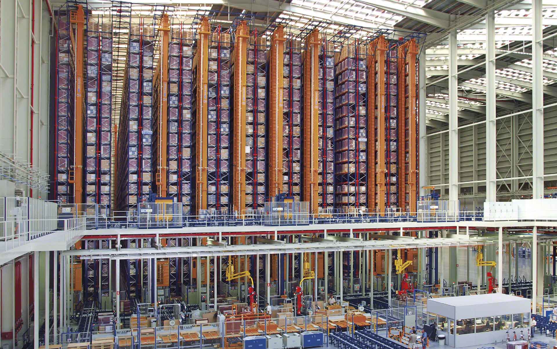 Grupa Porcelanosa: zwiększenie pojemności magazynu spółki Venis do 95 000 palet