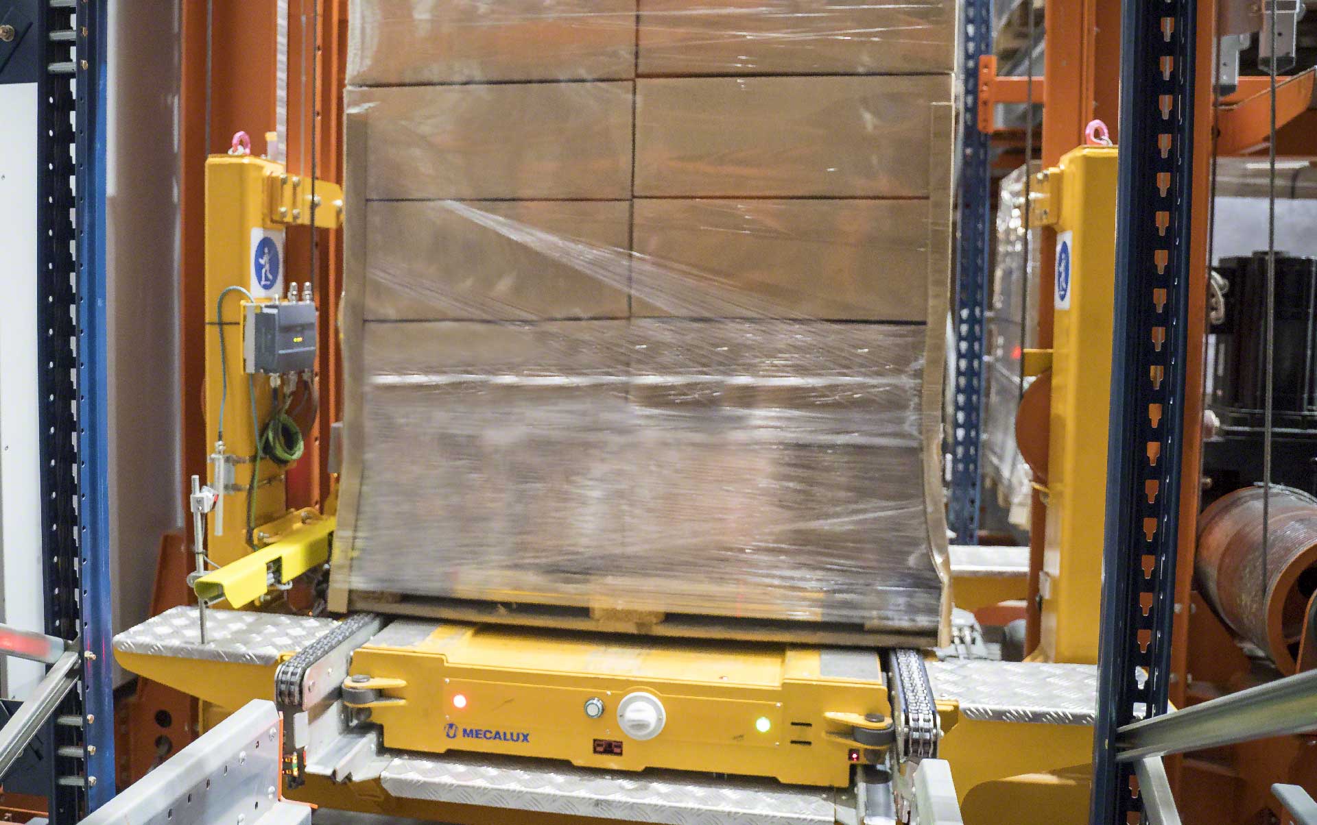 TGT-Lácteos de Karrantza: automatyczne składowanie wyrobów mleczarskich