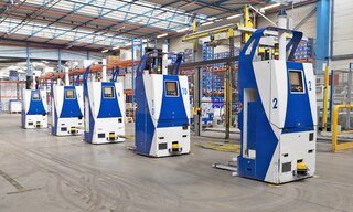 Automated guided vehicles streamline the flow of goods in the warehouse