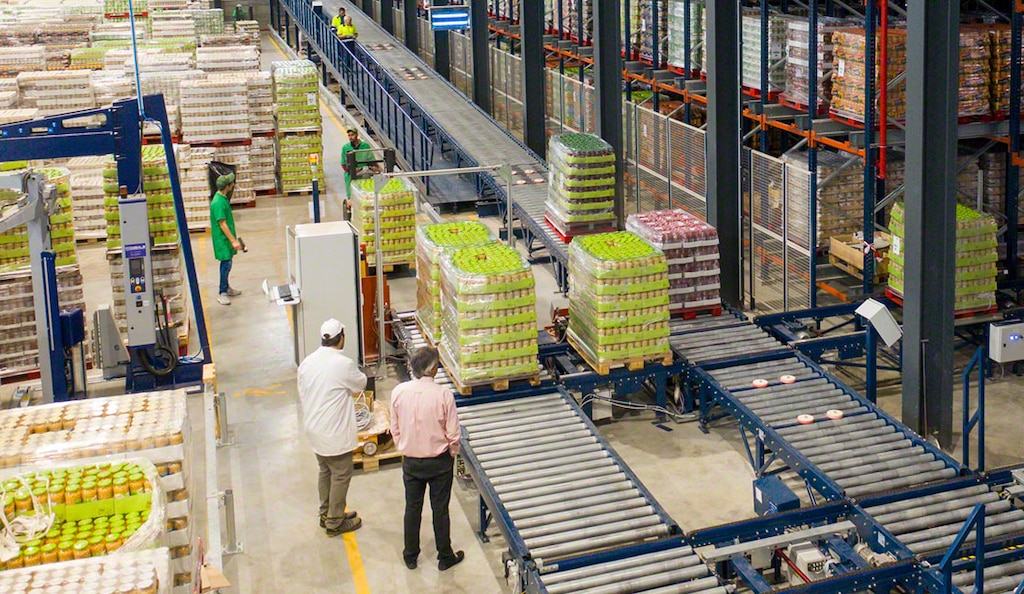 Program szkolenia zależy od stanowiska, jakie uczestnik zamierza objąć w przedsiębiorstwie (pracownik magazynowy, kierownik magazynu, supply chain manager, PRSES)