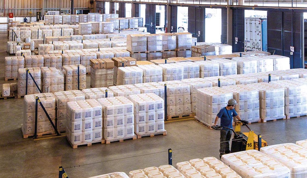 Różne modele logistyki dystrybucji definiują strategię firm