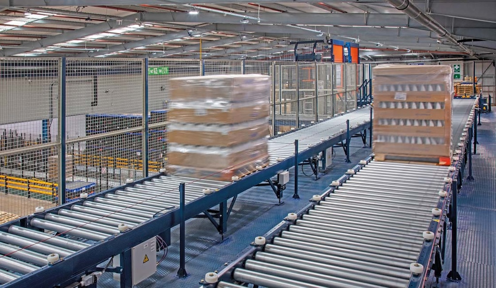 Operacje logistyczne muszą ściśle współgrać z harmonogramem produkcji
