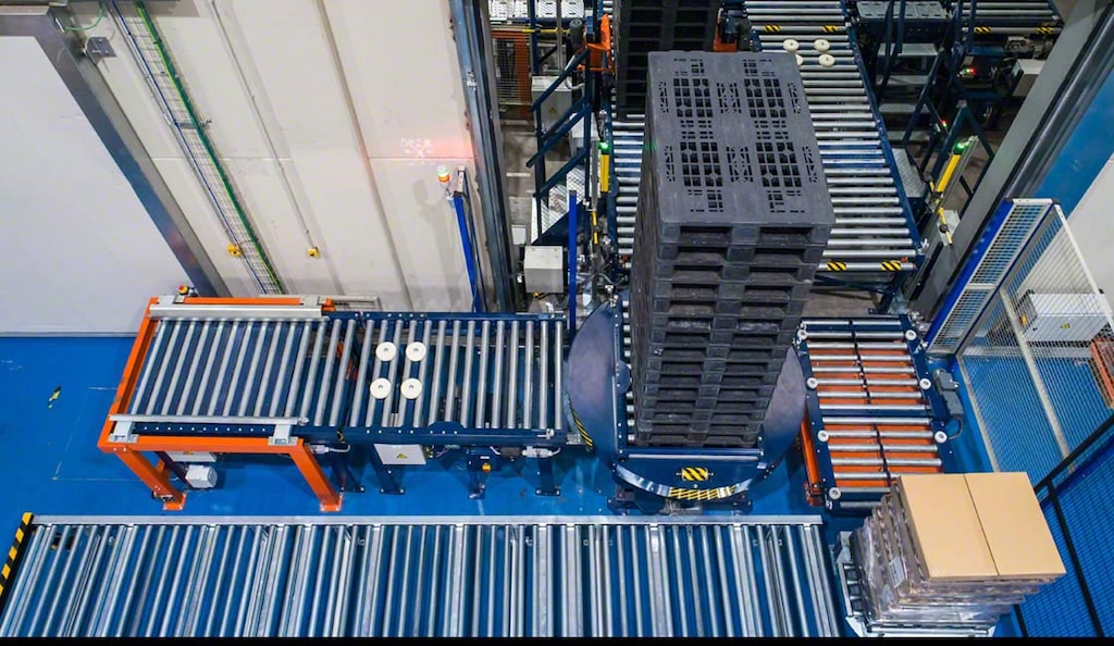 Tworzywa sztuczne mogą być przetworzone na nowe palety, co stanowi alternatywne ekologiczne rozwiązanie