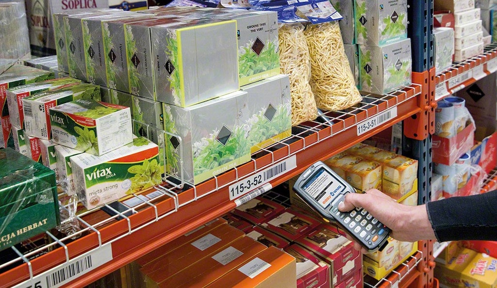 Optymalny wskaźnik rotacji zapasów różni się w zależności od firmy i branży