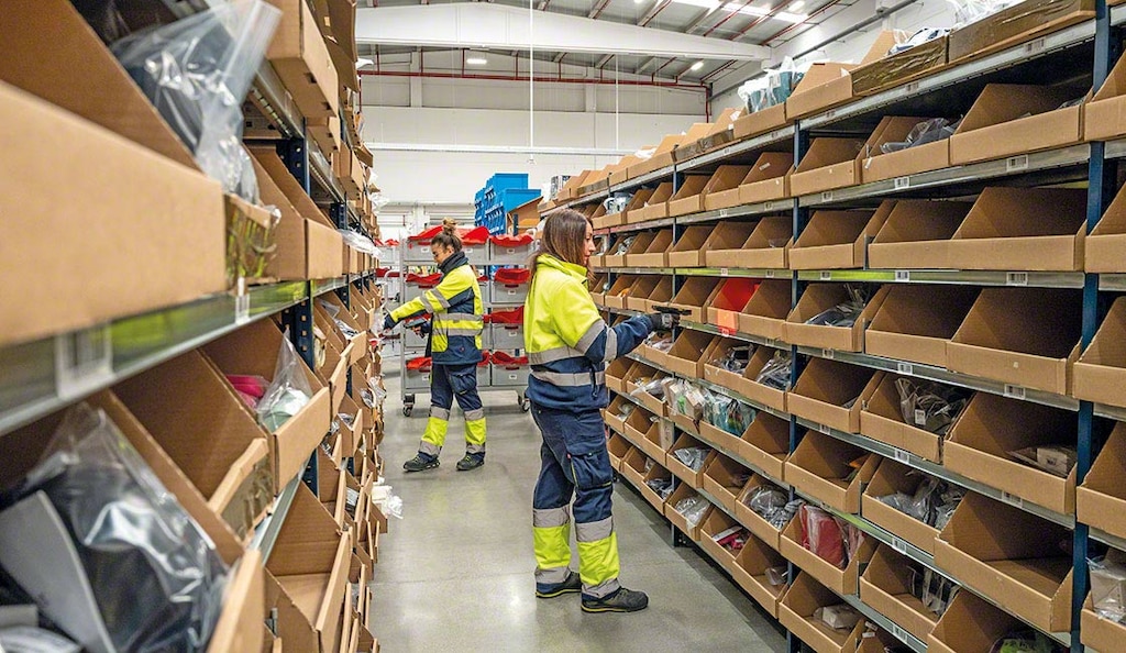 Obliczanie wskaźnika rotacji zapasów ułatwia planowanie operacji logistycznych