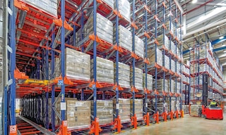 EOL rewolucjonizuje logistykę oleju butelkowanego w swoim magazynie w Wielkiej Brytanii